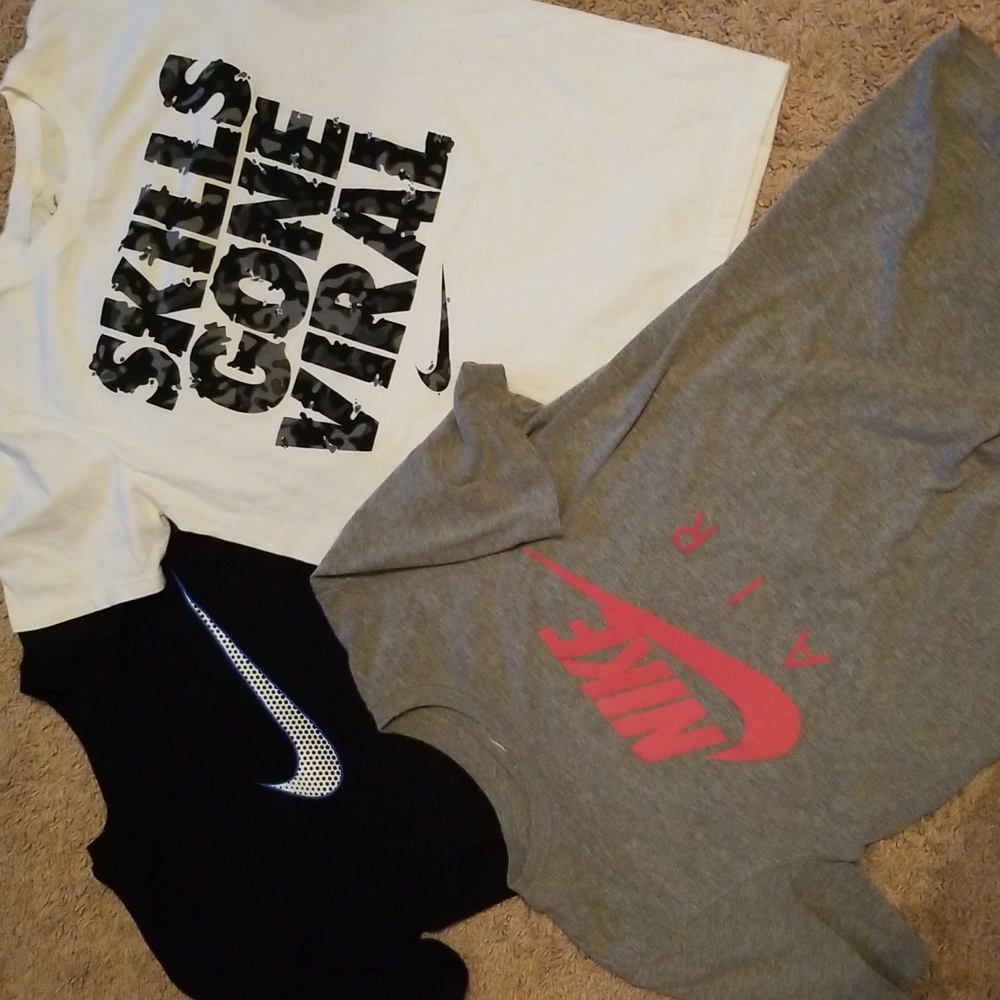 Mens Nike tshirts